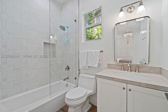 Building Photo - 5851 SW 77th Terrace
