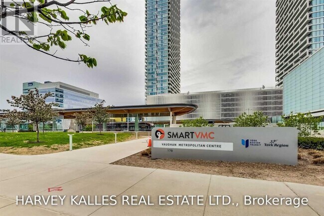 Building Photo - 898 Portage Pkwy