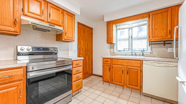 Foto del edificio - 46 Millis St