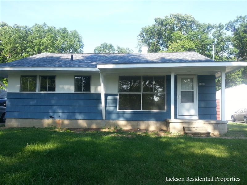 Primary Photo - 2403 Dawn St