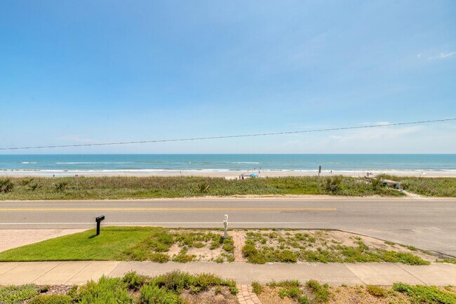 Foto del edificio - 2288 S Ocean Shore Blvd