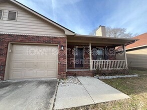 Building Photo - 2587 Gotts Ln