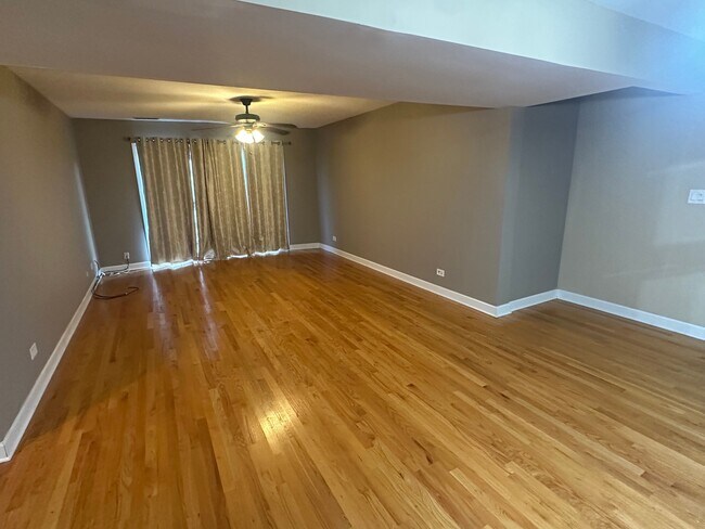 Foto del edificio - 5641 Circle Dr