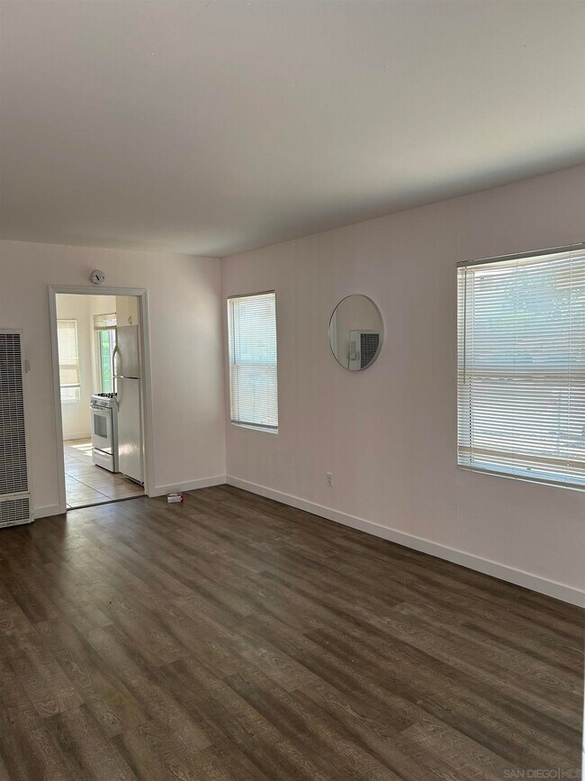 Foto del edificio - 7041 Stanford Ave