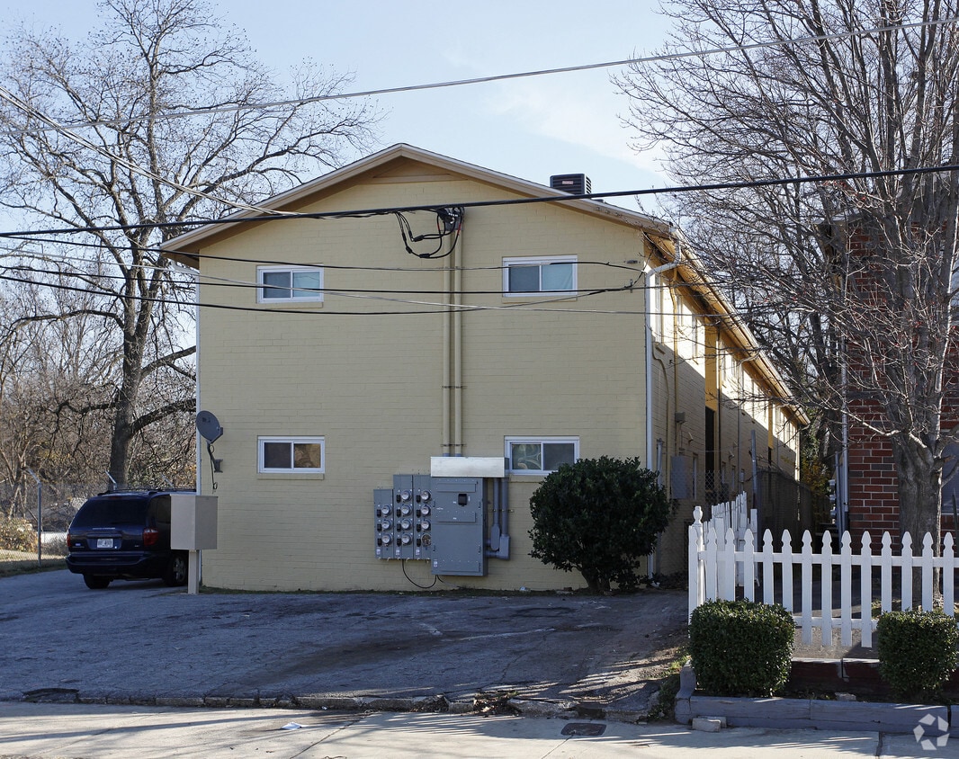 Building Photo - Bethel Heights