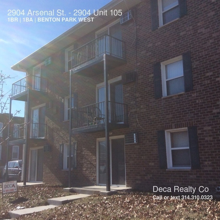 Primary Photo - 2904 Arsenal St
