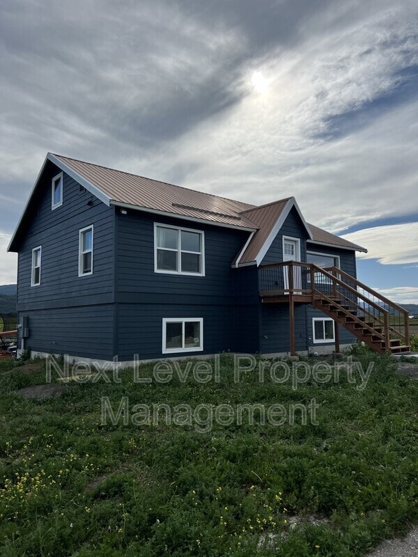 Building Photo - 1265 Larkin Lane