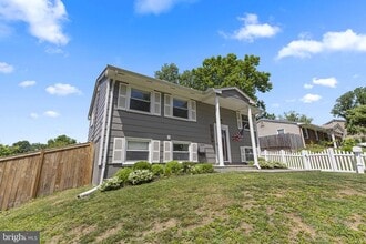 Building Photo - 13728 Gran Deur Dr