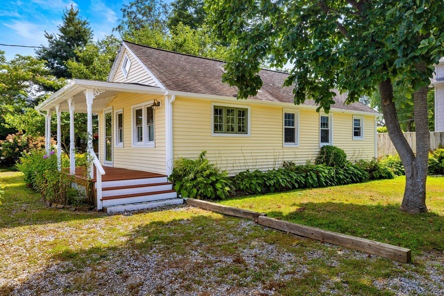 Foto principal - 22 York Ave