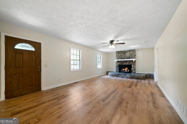 Building Photo - 4707 Glen Ridge Cir