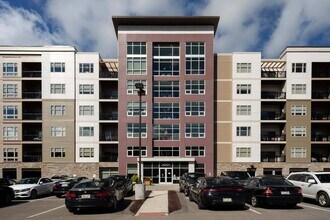 Building Photo - Cosmopolitan Apartments