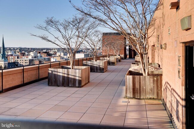 Foto del edificio - 1010 Massachusetts Ave NW