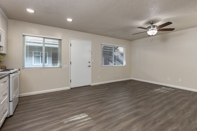 Interior Photo - Walnut Tree Manor