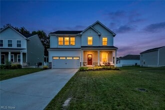 Building Photo - 704 Maple Hollow Ct