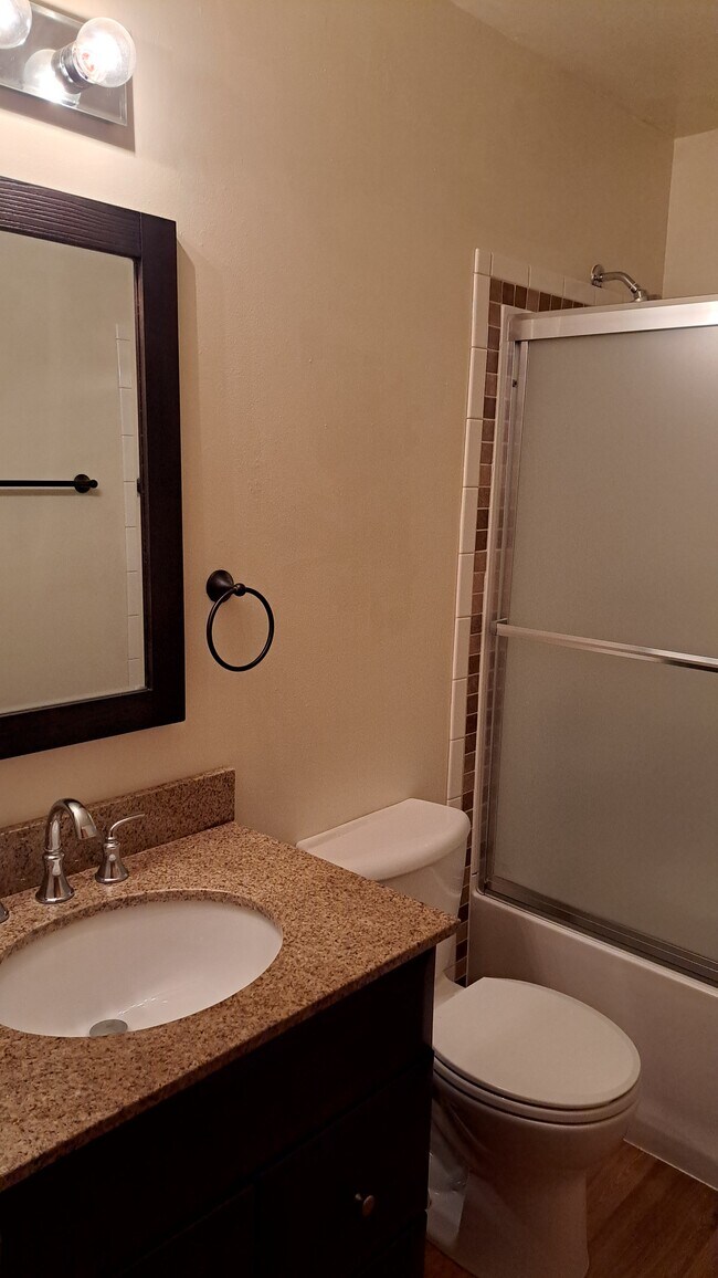 Foto del edificio - 1519 Almond St SW