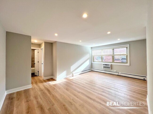 Photo - 1 bedroom in CHICAGO IL 60657 Apartment