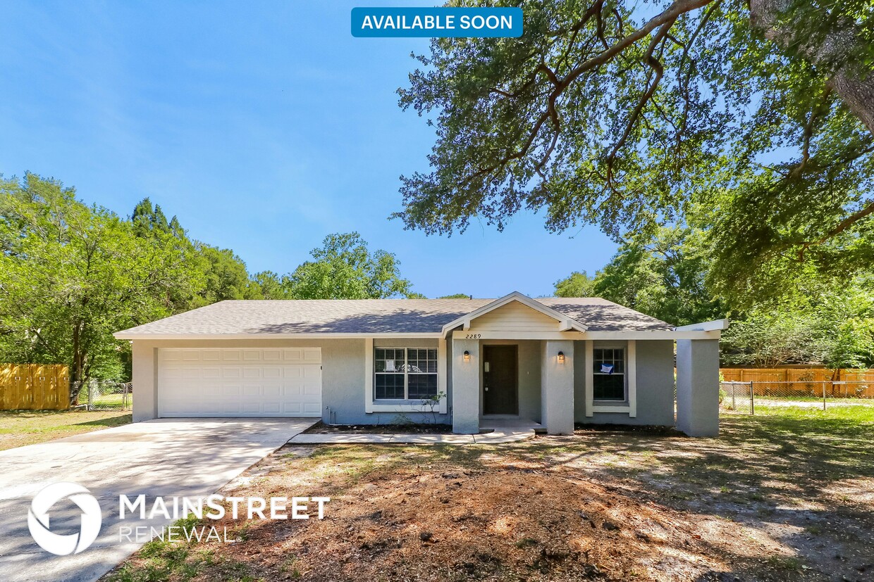 Primary Photo - 2289 Crystalview Ct