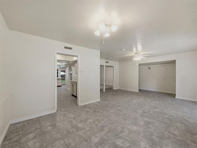 Building Photo - 1000 Windy Meadow Dr