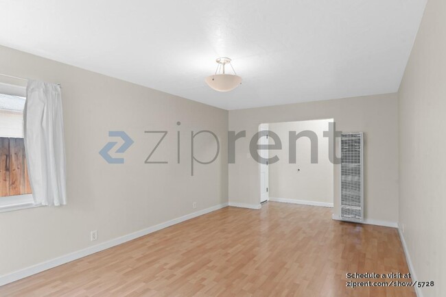 Foto del edificio - 1420 Sixth St