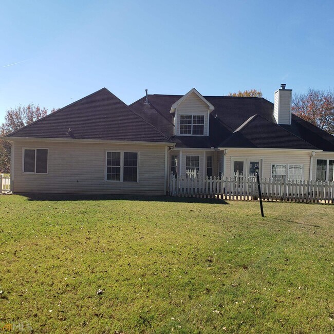 Foto del edificio - 1415 Norwich Ct
