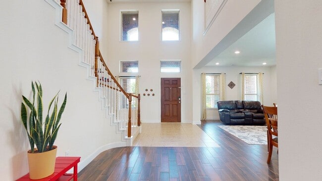 Foto del edificio - 1227 Posey Ridge Ln