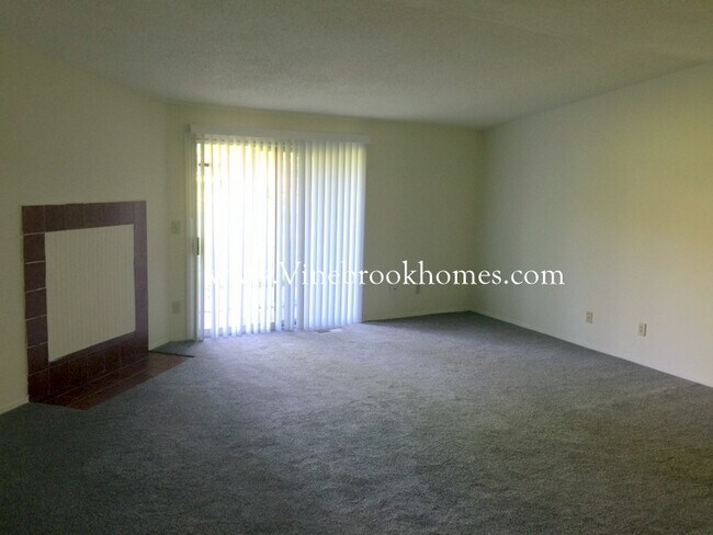 Foto del edificio - 2302 Cross Village Dr