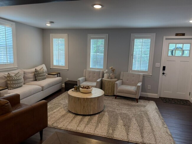 Foto del edificio - !!Fully Remodeled Row Home in the Heart of Lancaster City!!