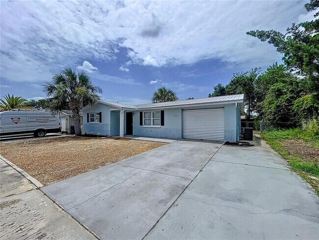 Foto del edificio - 4326 Westwood Dr