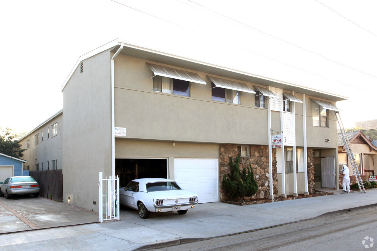 Primary Photo - 338 Linden Ave