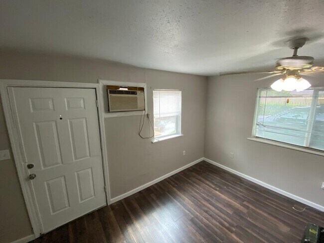 Foto del edificio - 3914 Hoffman St