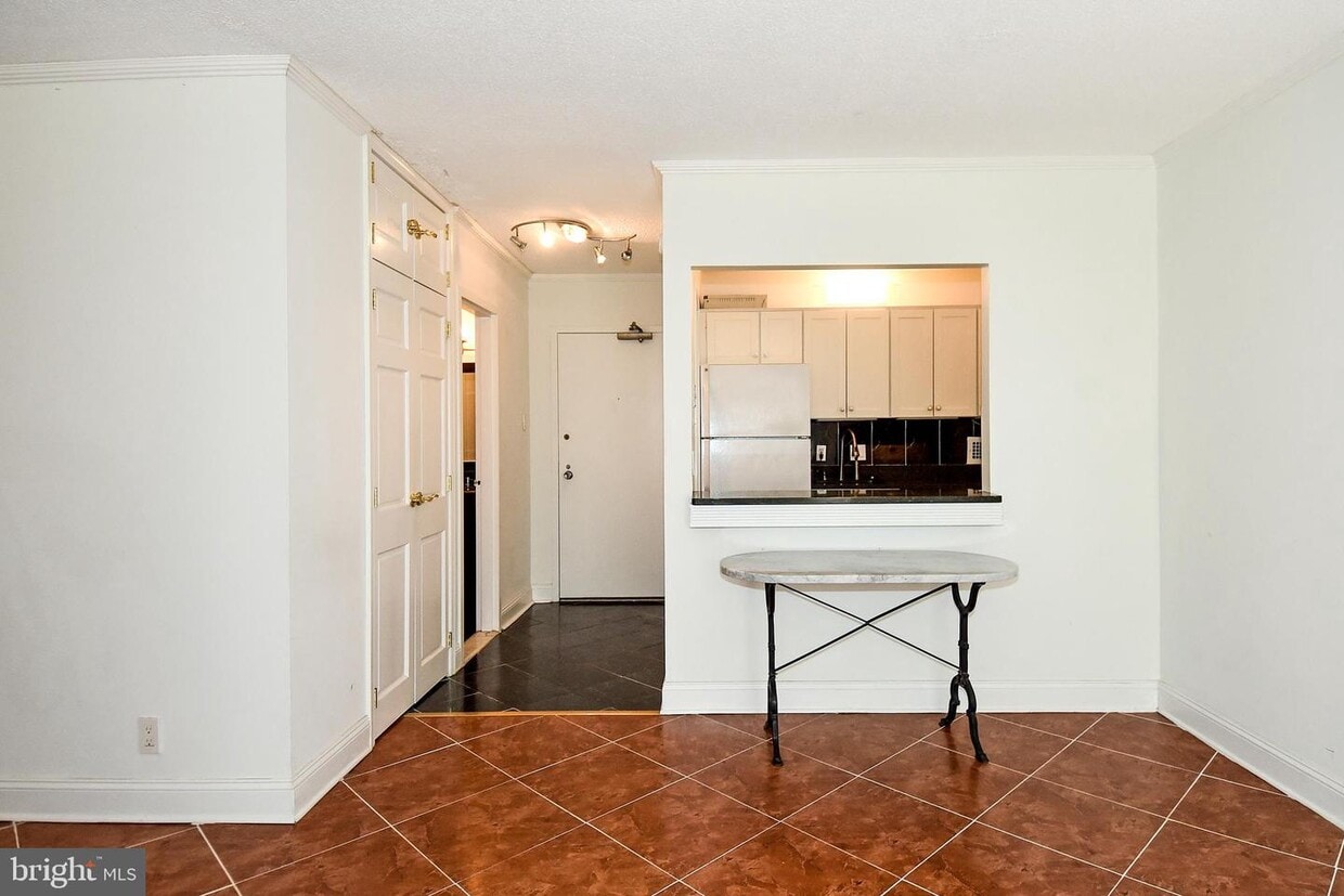 5500 Friendship Blvd Unit 815N, Chevy Chase, MD 20815 Condo for Rent