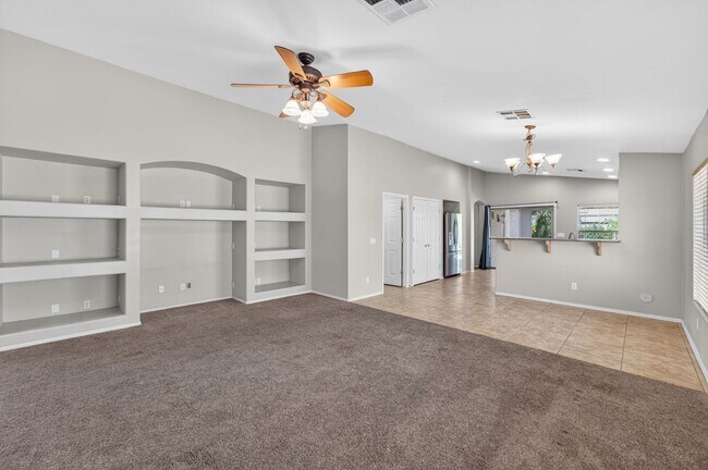 Foto del edificio - Spacious Gilbert Corner Lot Rental with 4 Bedrooms, Vaulted Ceilings & Private Backyard Retreat
