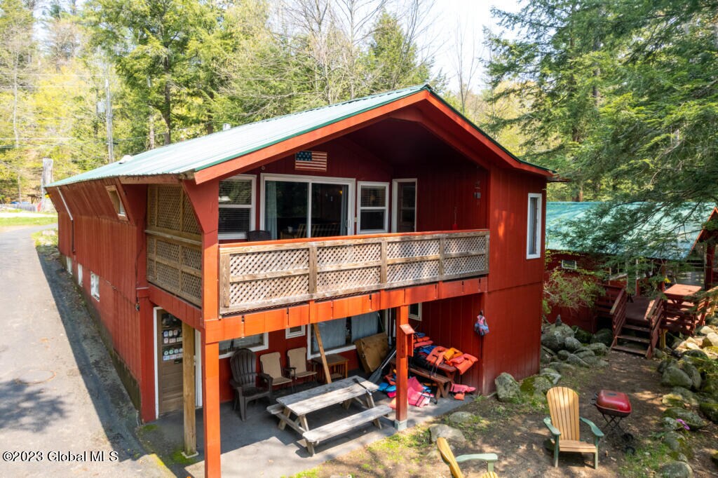 Foto principal - 138 Hidden Valley Rd