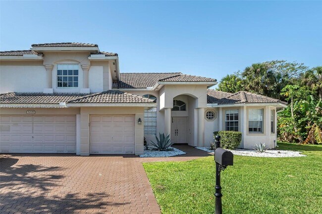 Foto del edificio - 5008 NW 57th Way