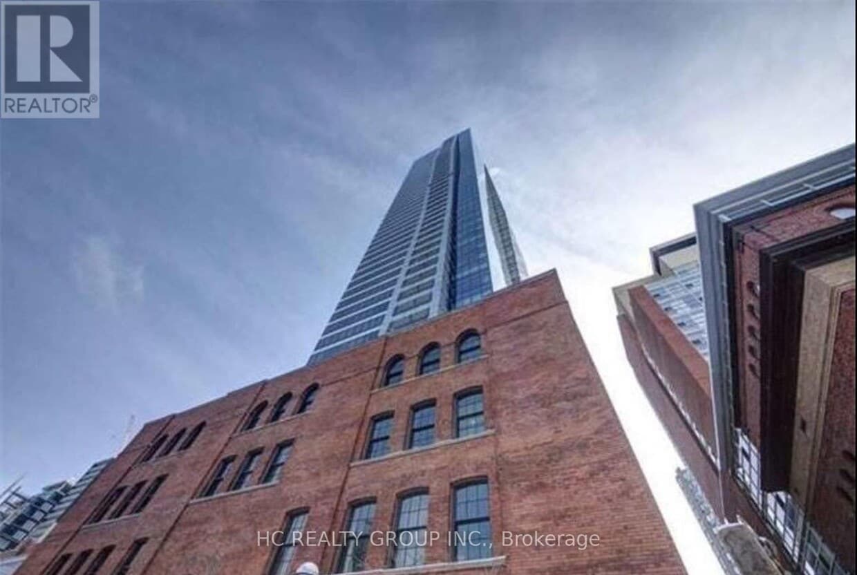 Photo principale - 5-915 St Joseph St