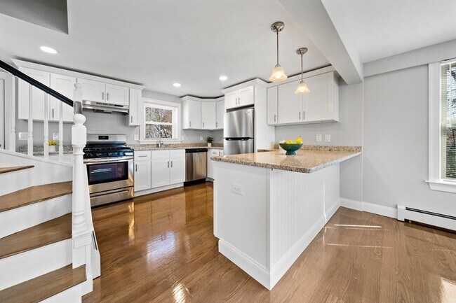Foto del edificio - 26 Great Republic Ave