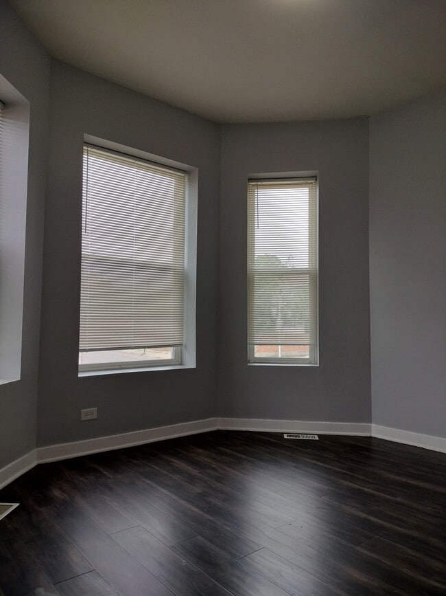 Foto del edificio - 6501 S Justine St