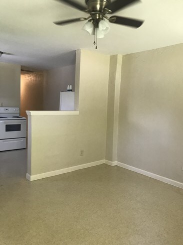 Foto del edificio - 5302 Dorsey St