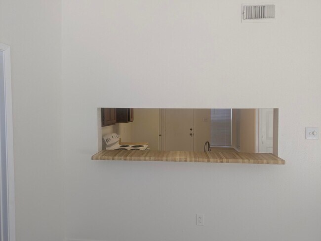 Building Photo - 4607 Bridgeview Ln