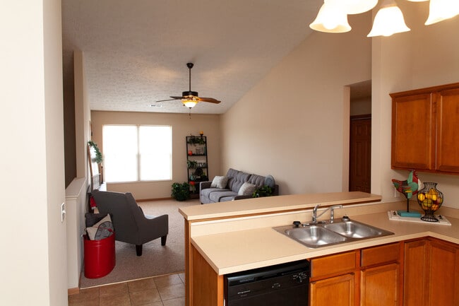 Building Photo - The Landings