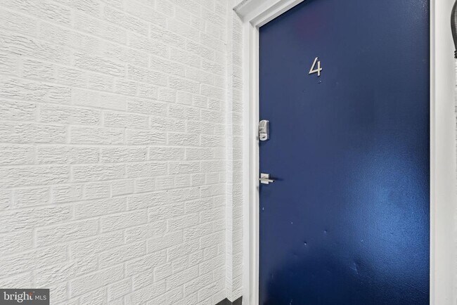 Foto del edificio - 100 W Taylor Run Pkwy