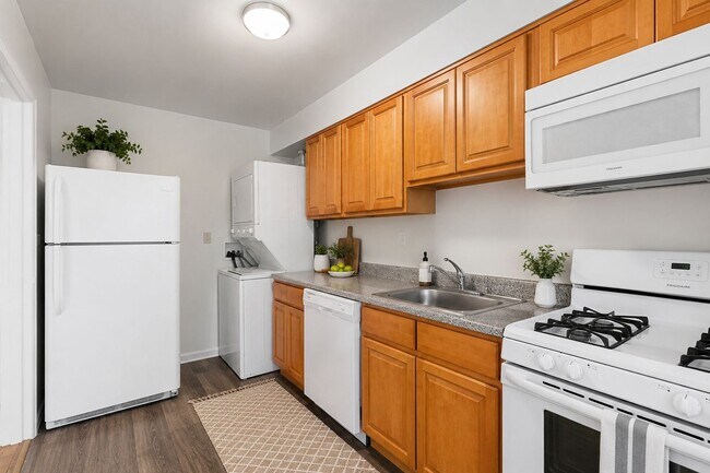 Foto del edificio - Duncan Hill Apartment Homes