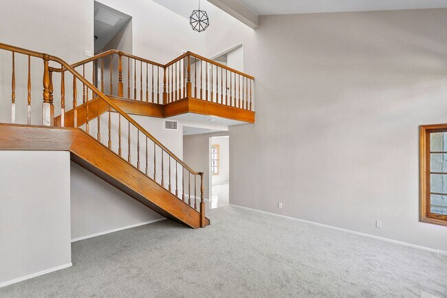 Foto del edificio - Spacious Huntington Beach Townhome