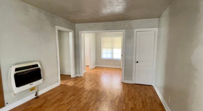 Foto del edificio - 701 E St NW