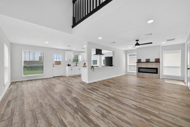 Foto del edificio - 6307 Marinwood Dr