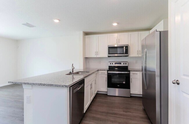 Foto del edificio - 3648 Fulton Ferry Ln