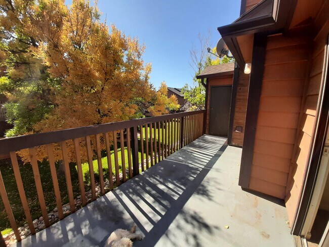 Balcony - 2223 S Buckley Rd