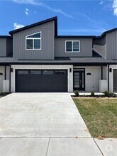 Building Photo - 471 Amethyst Rd