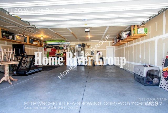 Building Photo - 1120 W Olds River Dr