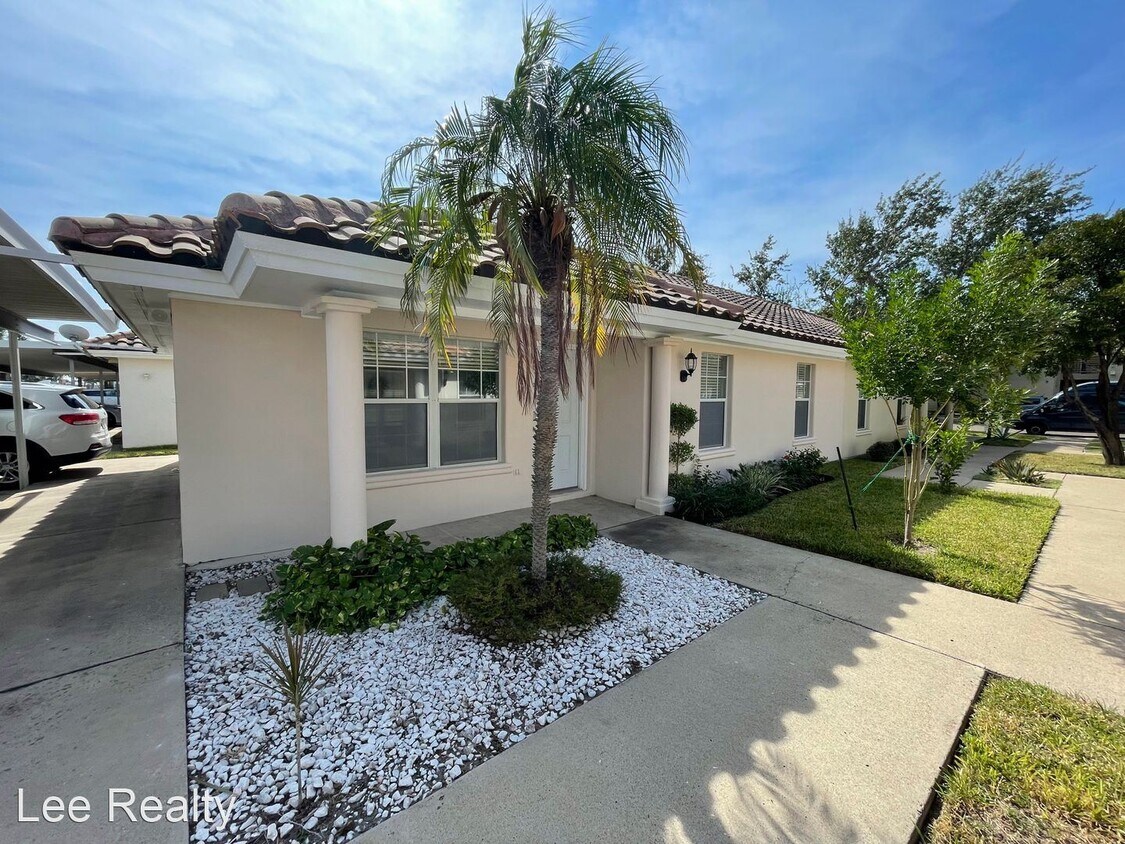 Foto principal - 2 br, 2 bath House - 7110 N. 11th Lane Uni...